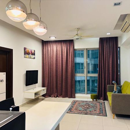 Regalia Upper View By Willow Homes Kuala Lumpur Exterior foto