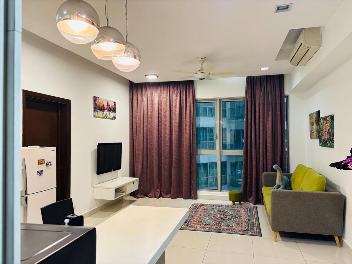 Regalia Upper View By Willow Homes Kuala Lumpur Exterior foto