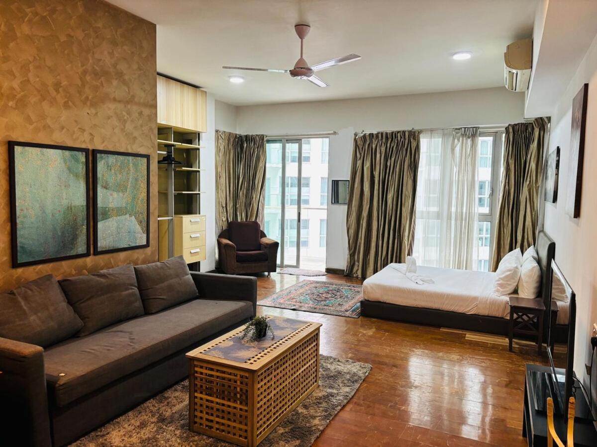 Regalia Upper View By Willow Homes Kuala Lumpur Exterior foto